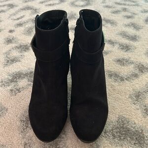 Kelly and Katie Short Boots size 6.5
